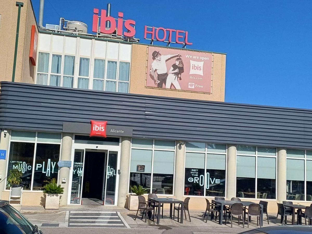 Ibis Hotel Аліканте Екстер'єр фото